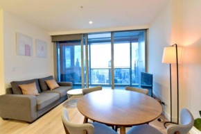 REST COLLECTION Sky High Apartment as West Side Place